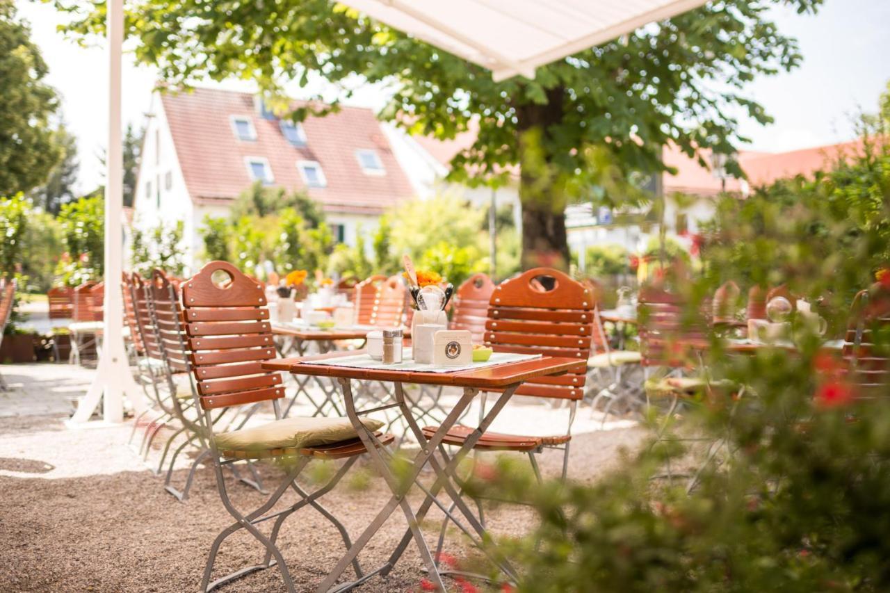 Hotel Alter Wirt Putzbrunn Extérieur photo