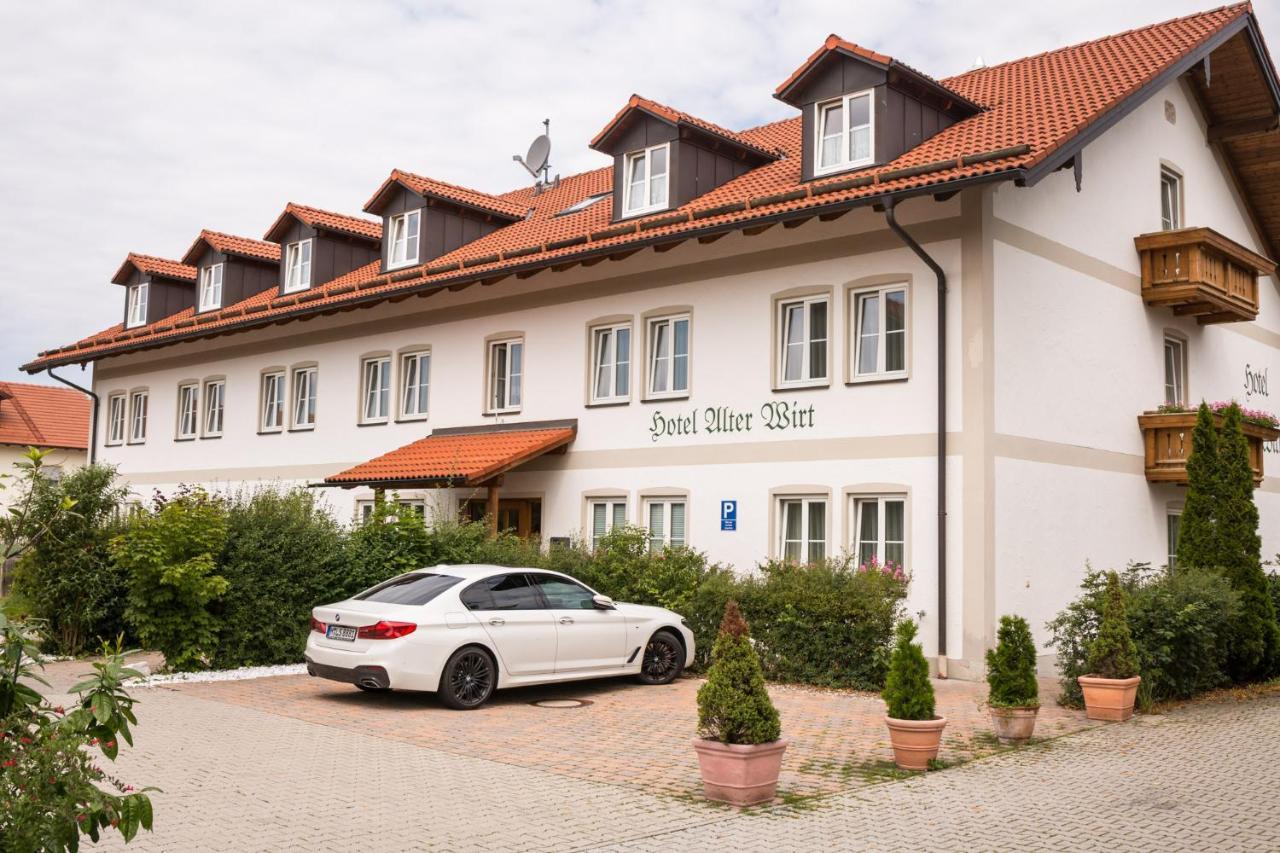 Hotel Alter Wirt Putzbrunn Extérieur photo